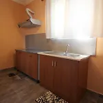Jericho Hotel *