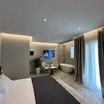 Jericho Hotel